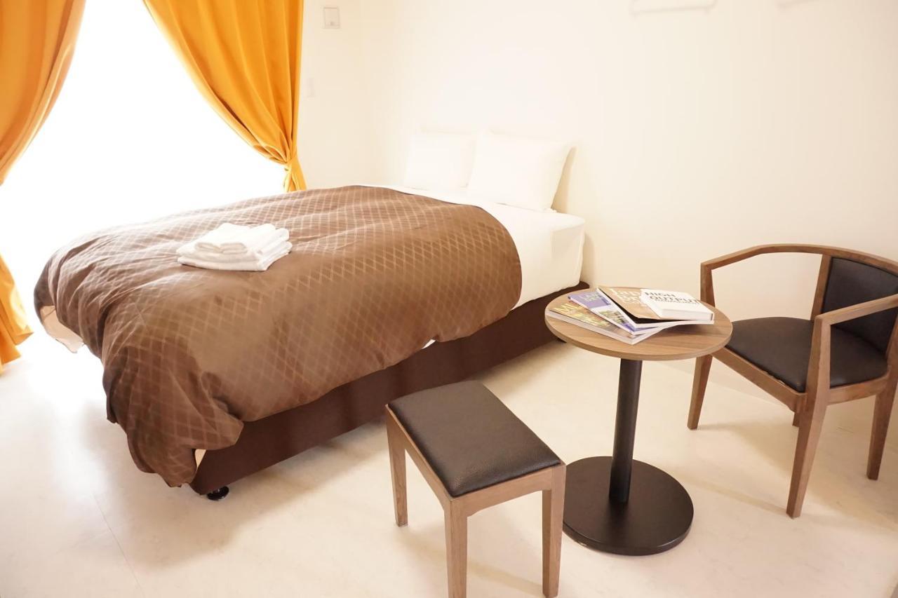 Mr.Kinjo Inn Children Medical Care Center Haebaru Екстериор снимка