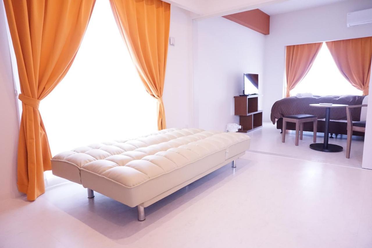 Mr.Kinjo Inn Children Medical Care Center Haebaru Екстериор снимка